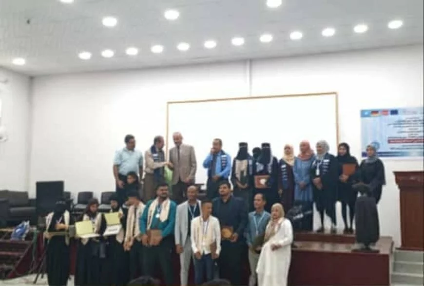 عدن تختتم مشروع “عدسة الإبداع نحو السلام” بحفل رسمي استعرض تجارب الشباب في توظيف الفن لبناء التعايش