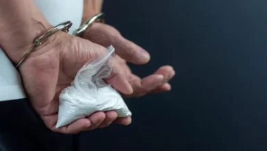 شرطة عدن تضبط متهمين بقضايا ترويج مخدرات 4