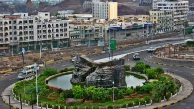 شرطة عدن تضبط متهمين بسرقة مخزن تجاري 2