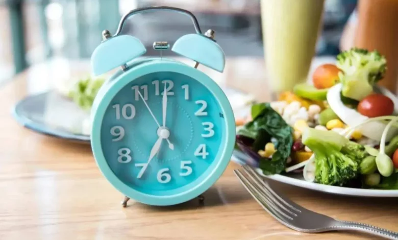 جلوسك الطويل يضر قلبك؟ إليك 6 أطعمة تحميه! 3