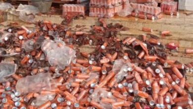 إحباط كارثة صحية في عدن.. ضبط آلاف الكراتين من مشروبات غازية فاسدة قبل تسويقها 5