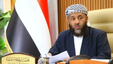 وزير الأوقاف يوجّه رسالة حاسمة للانتقالي 2