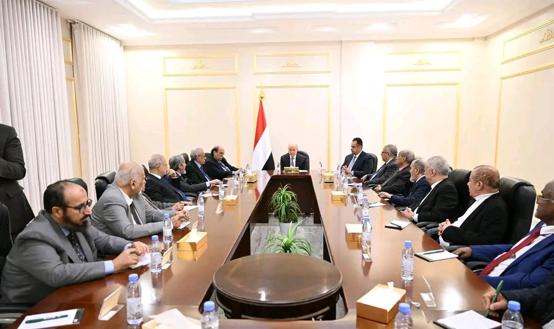 العليمي يحذر من أي محاولة للالتفاف على القرارات السيادية! 1