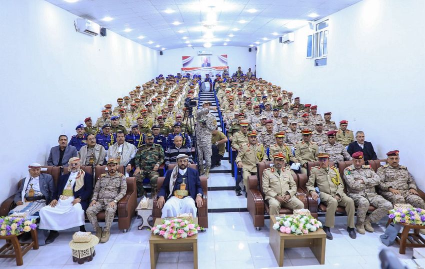 العرادة يشهد حفل تخرج دفعتين من كليتي الدفاع الوطني والقيادة والأركان 1