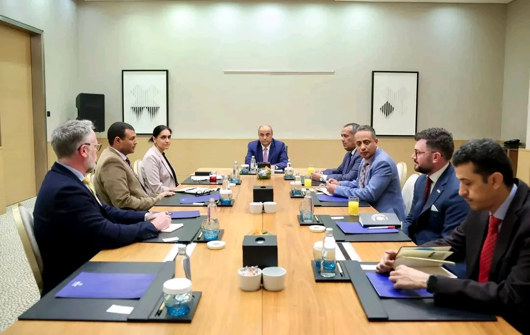 رئيس الوزراء يؤكد أن الحكومة لن تحيد عن مسؤولياتها في إنفاذ القرارات السيادية 1