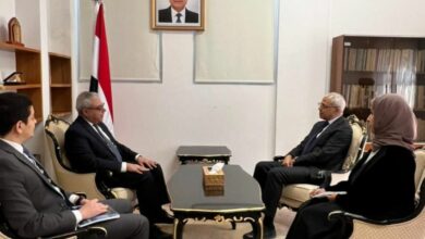 نائب وزير الخارجية يبحث مع السفير المصري العلاقات الثنائية وآفاق التعاون المشترك 8