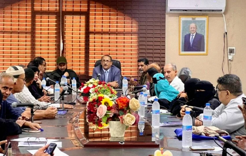 تنفيذي لحج يؤكد اهمية الحفاظ على السكينة العامة وصون النسيج المجتمعي 1