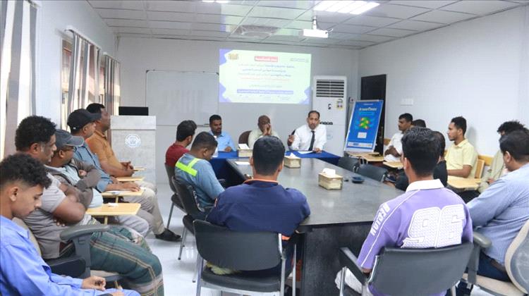 حضرموت تطلق دورة متقدمة في تصميم وصيانة أنظمة الطاقة الشمسية بالمركز البحري 1