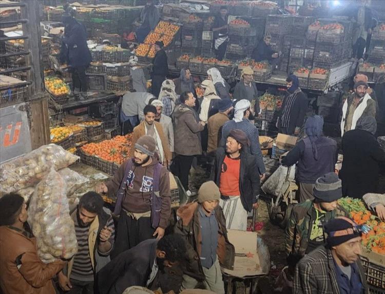 إغلاق سوق الجملة في إب على يد الحوثيين يثير غضب التجار والمواطنين 1