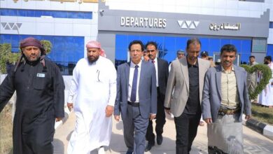 محافظ المهرة يعلن استئناف رحلات عدن _ الغيضة _ سقطرى ويكشف عن خطط لتوسيع الحركة الجوية 4