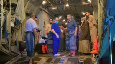 طائرة إخلاء طبي سعودية تحط في عدن لنقل جرحى كمين موكب العميد حمدي شكري 4