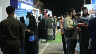 عدن تختتم أول سوق بلا نقد في اليمن… «سوق من غير كاش» يرسخ ثقافة الدفع الرقمي 10