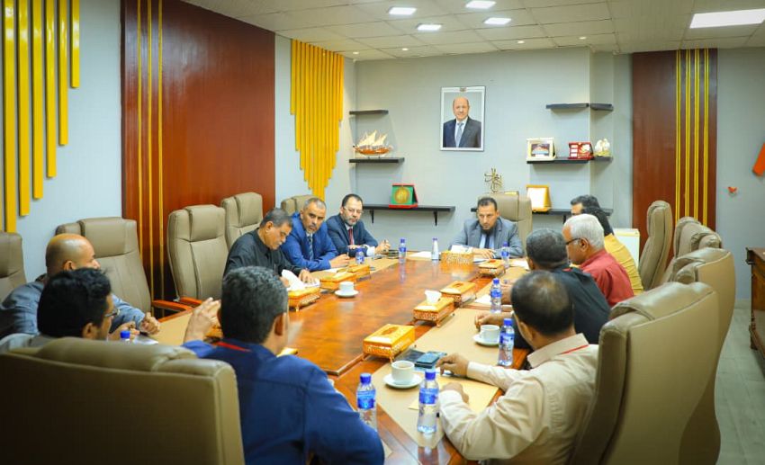 محافظ عدن يشدد على ضرورة معالجة إشكاليات الغاز وزيادة حصة المحافظة 1