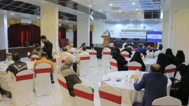 الوكيل التميمي يفتتح ورشة علمية لتعزيز حماية النسيج المجتمعي والاستقرار بحضرموت 4