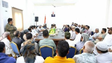 وزير الأوقاف يترأس اجتماعاً موسعاً لقيادة وموظفي الوزارة بالعاصمة المؤقتة عدن 4