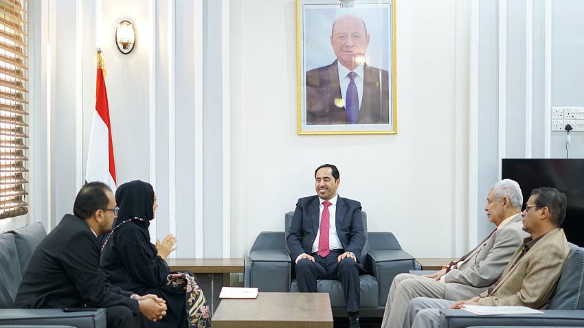 الوزير البكري يبحث مع المجلس البريطاني آفاق التعاون الاستراتيجي في العمل الشبابي 1