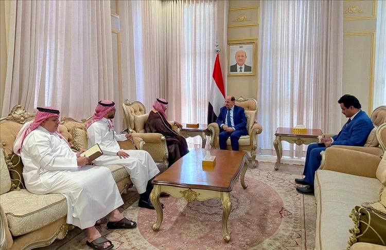 رئيس الوزراء يشيد بالدور المحوري للبرنامج السعودي لتنمية واعمار اليمن 1