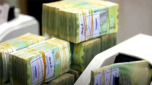 تراجع مفاجئ في أسعار الصرف.. الريال السعودي يسجل انخفاضاً أمام اليمني 1