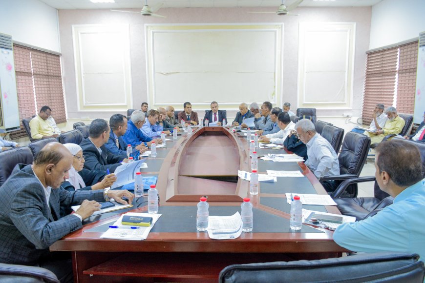 مجلس جامعة عدن يؤكد أهمية دعم البرنامج السعودي لمنتسبي الجامعة ويشيد بالدعم السعودي لليمن 1