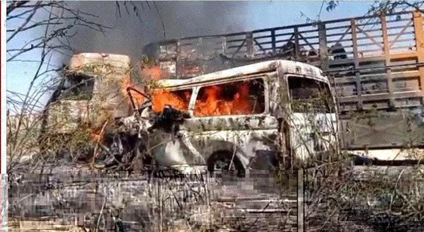 مأساة على طريق أبين.. 16 ضحية في تصادم مروع أعقبه حريق هائل يلتهم حافلة ركاب 1