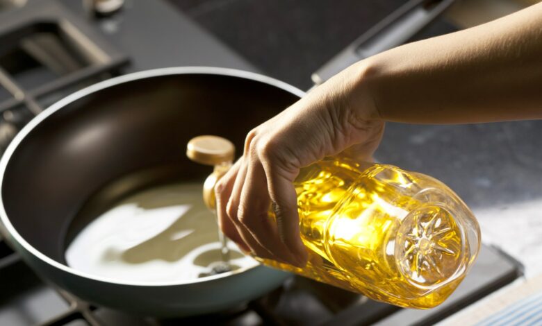 زيوت الطهي: متى تصبح ضارة وتزيد خطر الأمراض المزمنة؟ 1