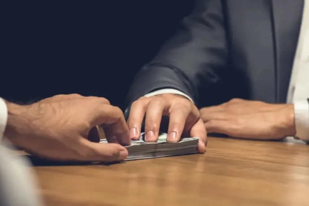 الفساد المالي في اليمن يتصدر المشهد العالمي حسب تقرير الشفافية السنوي 1