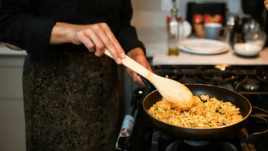 هل يتحول الأرز المعاد تسخينه إلى “سمّ صامت”؟ الحقيقة التي لا يعرفها كثيرون! 4