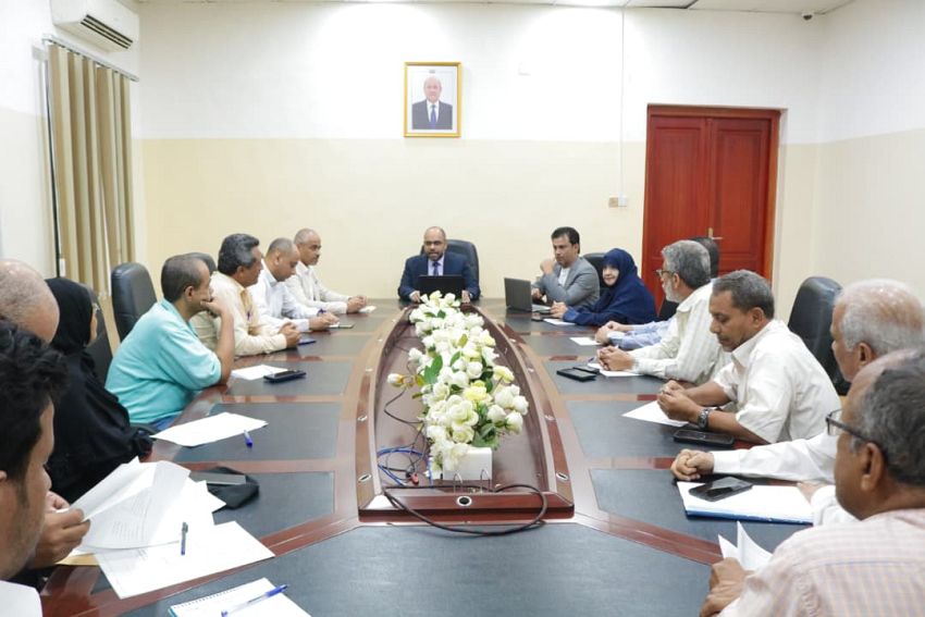 وزير المالية يبحث مع البرنامج السعودي جهود الحكومة للاستفادة من المنح وتحقيق أهدافها