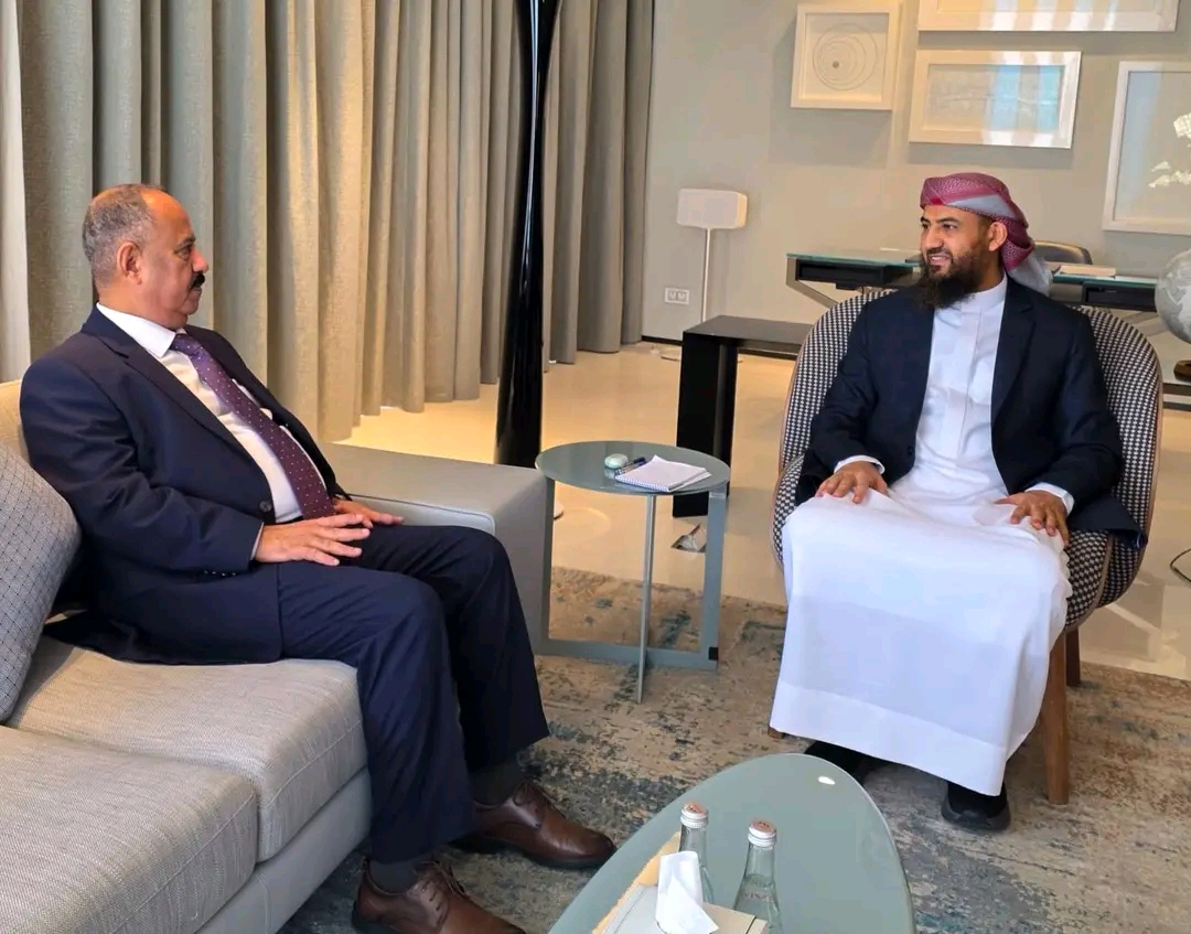 المحرّمي يلتقي وزير النقل ويؤكد ضرورة تطوير قطاعات النقل وتحسين الخدمات المقدمة للمواطنين 1