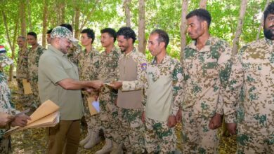 عضو مجلس القيادة طارق صالح يكرم كوكبة من أبطال بحرية المقاومة الوطنية وخفر السواحل 5