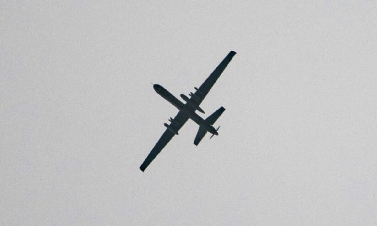 تحليق طائرات مجهولة فوق الحديدة يثير القلق وسط تصاعد التوترات الإقليمية 1