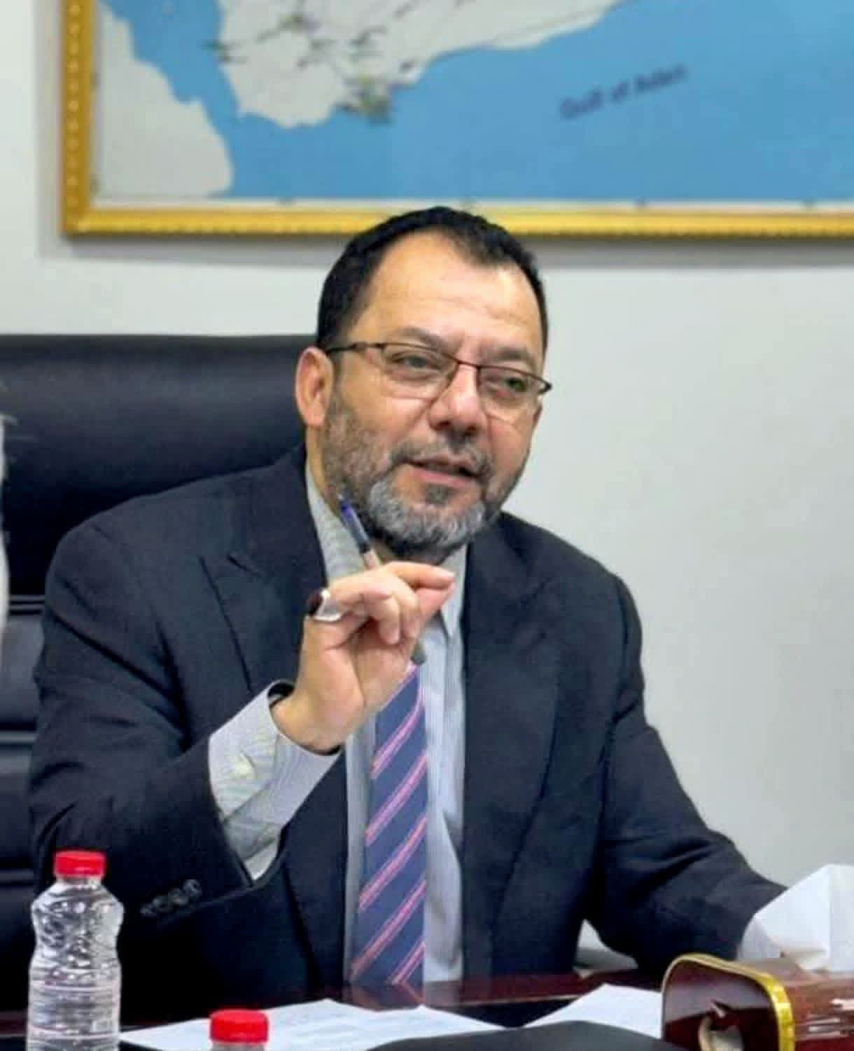 وزير الكهرباء يوجّه بسرعة النزول الميداني لمتابعة أوضاع الكهرباء بعد الأمطار في عدن 1