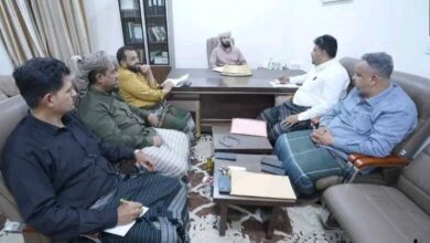 محافظ أبين يناقش مع قيادة مؤسسة الكهرباء سبل تحسين جودة الخدمة والاستعداد للصيف القادم.. 2