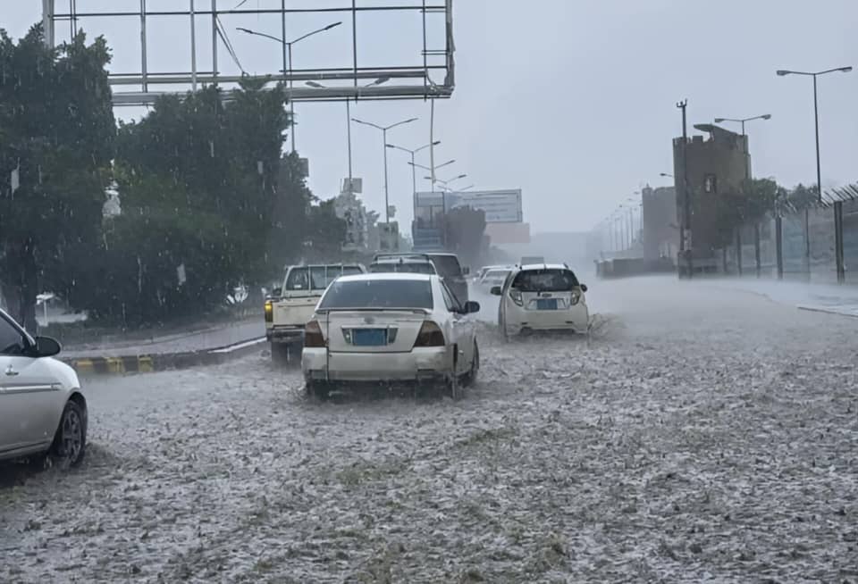 تحذيرات من أمطار غزيرة وعواصف رعدية مرتقبة في عدة محافظات يمنية 1