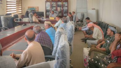 وكيل محافظة أبين يتفقد مكتب الصحة ويؤكد: خطة المئة يوم أولوية لإنعاش القطاع الصحي 2