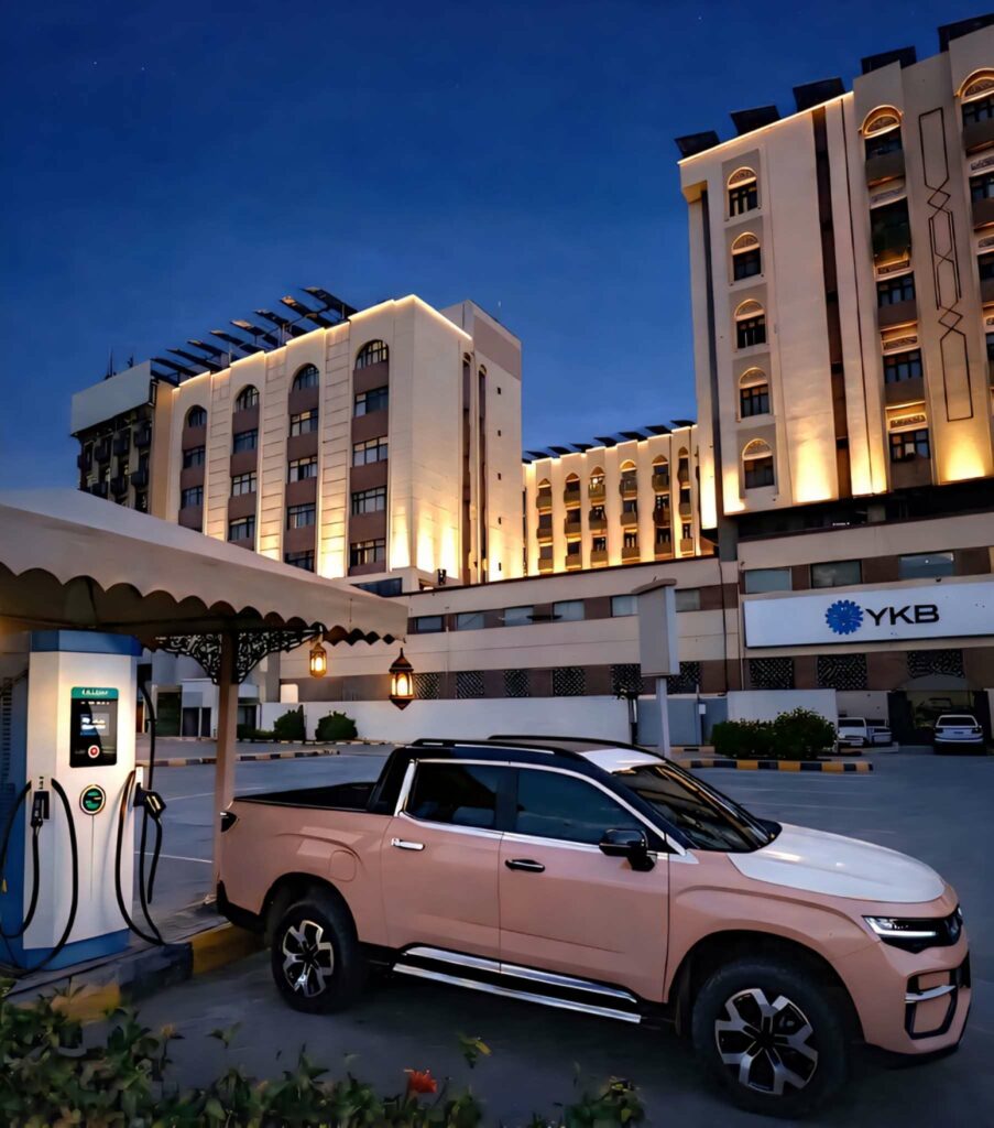 انطلاق أول محطة شحن للسيارات الكهربائية في اليمن بخدمات منافسة ومستدامة