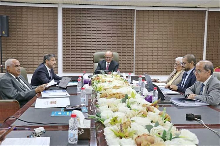 مجلس البنك المركزي يناقش خيارات التعامل مع شحة السيولة ويقر حزمة إجراءات عاجلة 1