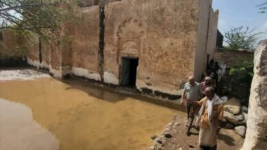 المخا.. السيول تتسبب بأضرار في معالم تاريخية ومواقع دينية 4