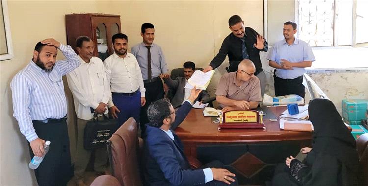 نيابة استئناف شمال عدن تنفذ جولة ميدانية لتفقد سير العمل في نيابتي البريقة والأحداث 1