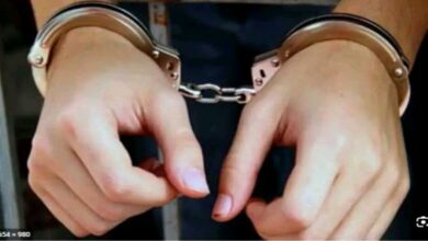 ضبط متهم بسرقة مبلغ مالي وتوقيف شخصين بحوزتهما مواد مخدرة في سيئون 2