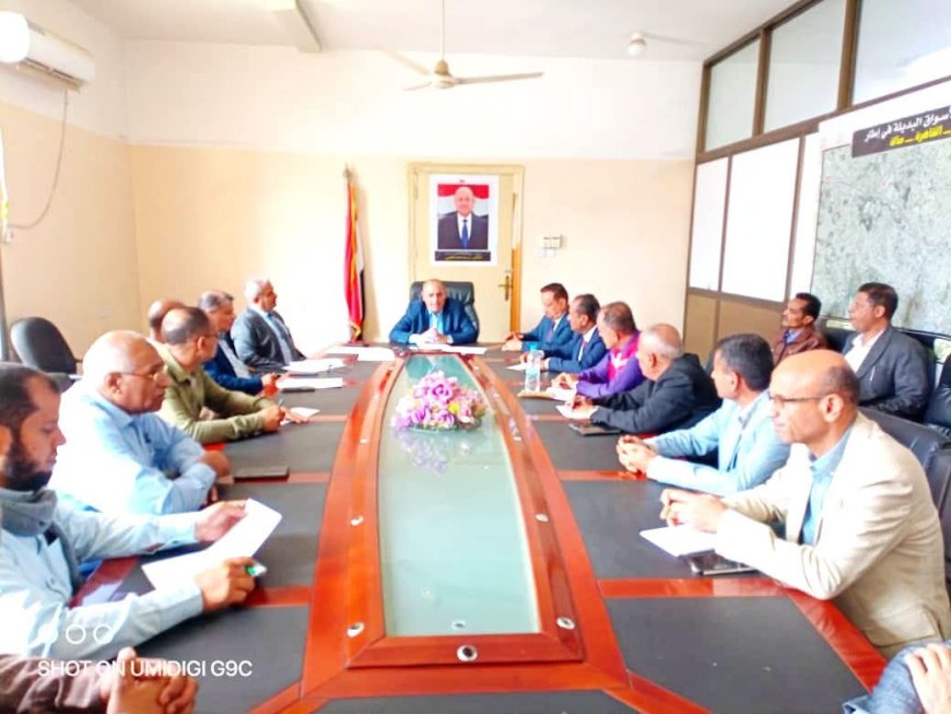 تعز: السلطة المحلية تقر إجراءات عاجلة لمواجهة أضرار السيول وتحقيق الاستجابة السريعة 1