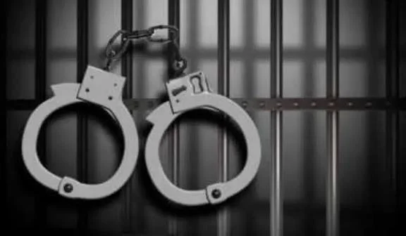 شرطة حوره تضبط متهمين بالنصب واحتيال على مواطنين لغرض استخراج فيز عمل خارجية 1