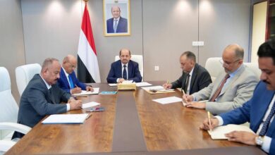 رئيس الوزراء يترأس اجتماع لجنة إدارة الأزمات الاقتصادية والإنسانية ويؤكد جاهزية الحكومة لمواجهة تداعيات التصعيد الإقليمي 3