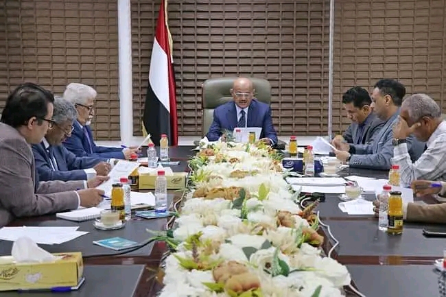 مؤسسة ضمان الودائع تناقش في أول اجتماعاتها بعدن آليات تفعيل دورها وتمكينها من مهامها 1