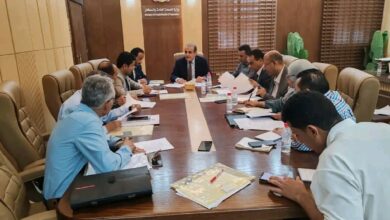 وزير الصحة يرأس اجتماع المجلس العام للمعاهد الصحية في عدن 5