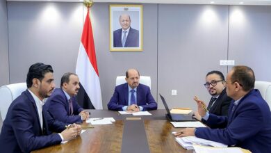 رئيس الوزراء يوجه برقمنة أرشيف الإعلام الوطني ويؤكد دعم المؤسسات الإعلامية الرسمية في عدن 2