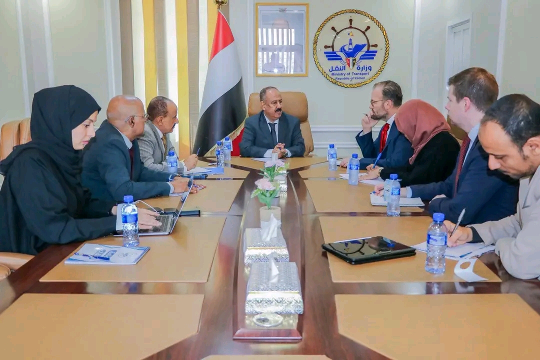 وزير النقل يبحث مع مستشار المبعوث الأممي أوضاع القطاع وسبل دعمه وتطويره 1