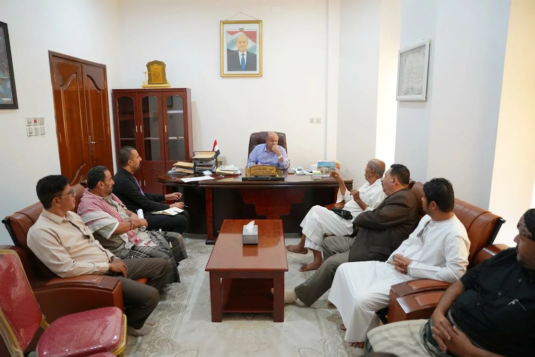 عضو مجلس القيادة سالم الخنبشي يؤكد أهمية تطوير المنشآت السياحية بحضرموت 1