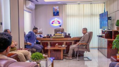 وزير النفط والمعادن يطلع على سير العمل في شركة النفط اليمنية 2