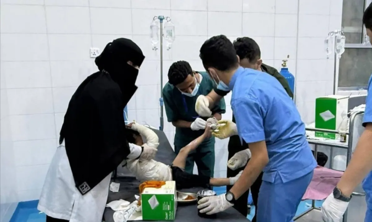 كارثة مأساوية في مأرب.. حريق منزل يودي بحياة 7 أشخاص ويصيب 9 آخرين 1